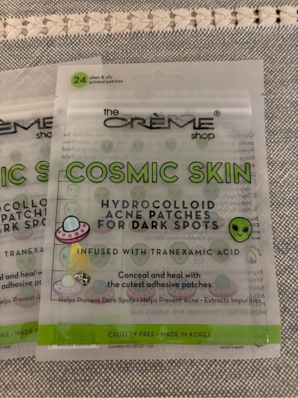2 CREME shop Cosmic Skin Hydrocolloid Acne Patches for Dark Spots